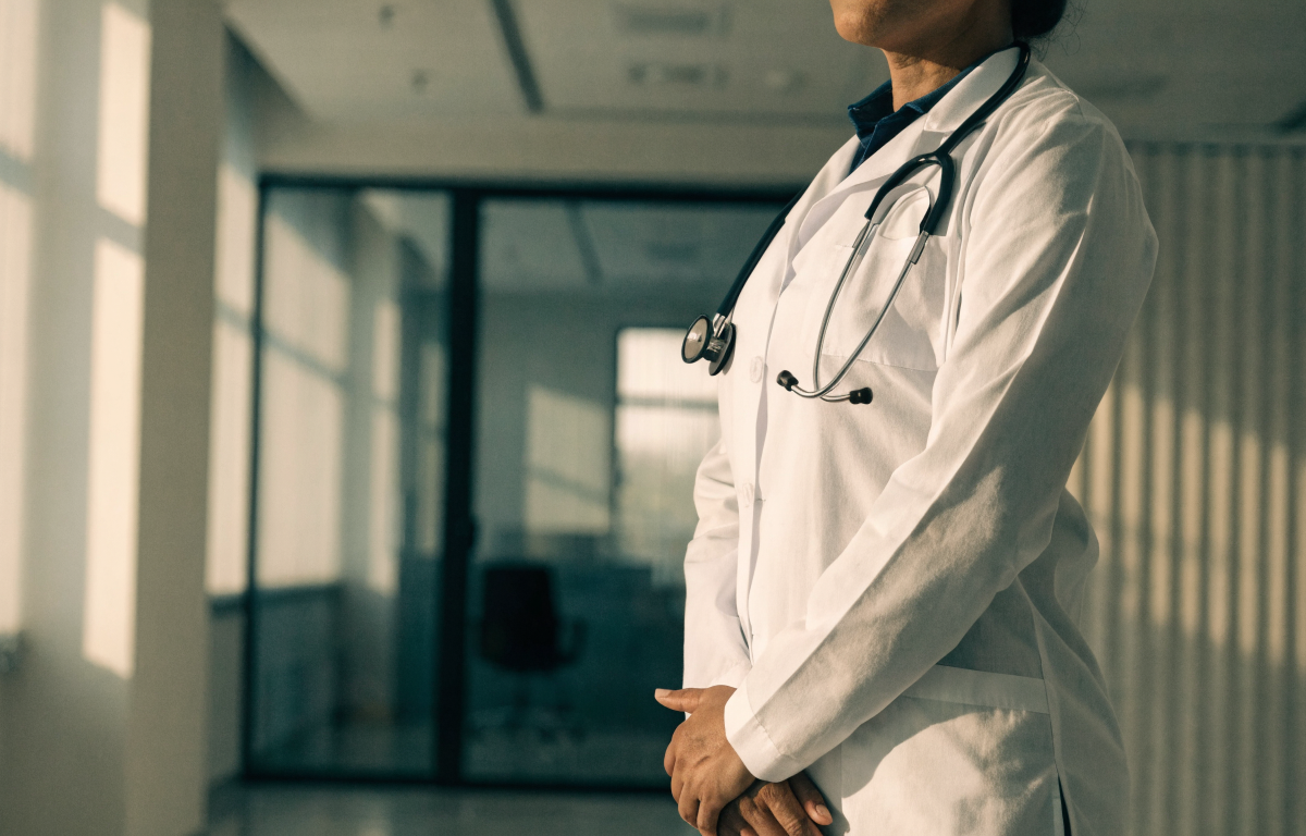 Vale a pena tirar o título de especialista em clínica médica?